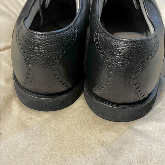 Footjoy Classics Black Leather Spikeless Golf Shoes Mens 12.5 D Style 51464 USA - Picture 3 of 6